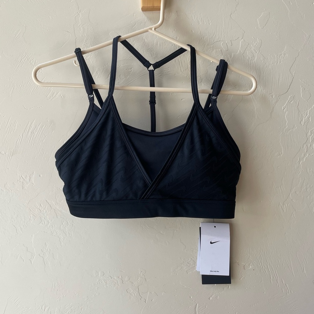 Nike women’s black sports bra